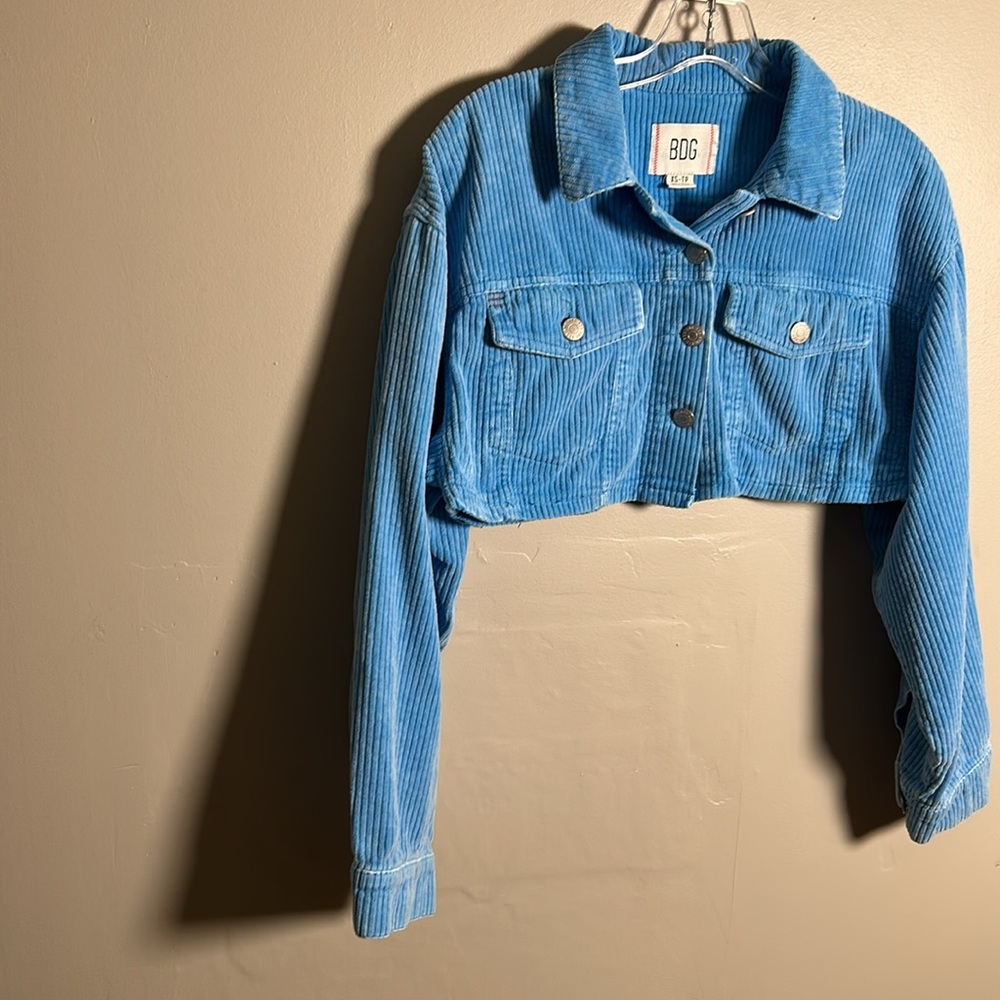 BDG Carissa Corduroy Cropped Jacket Blue Button Closure Size XS 100% Cotton - Picture 5 of 11